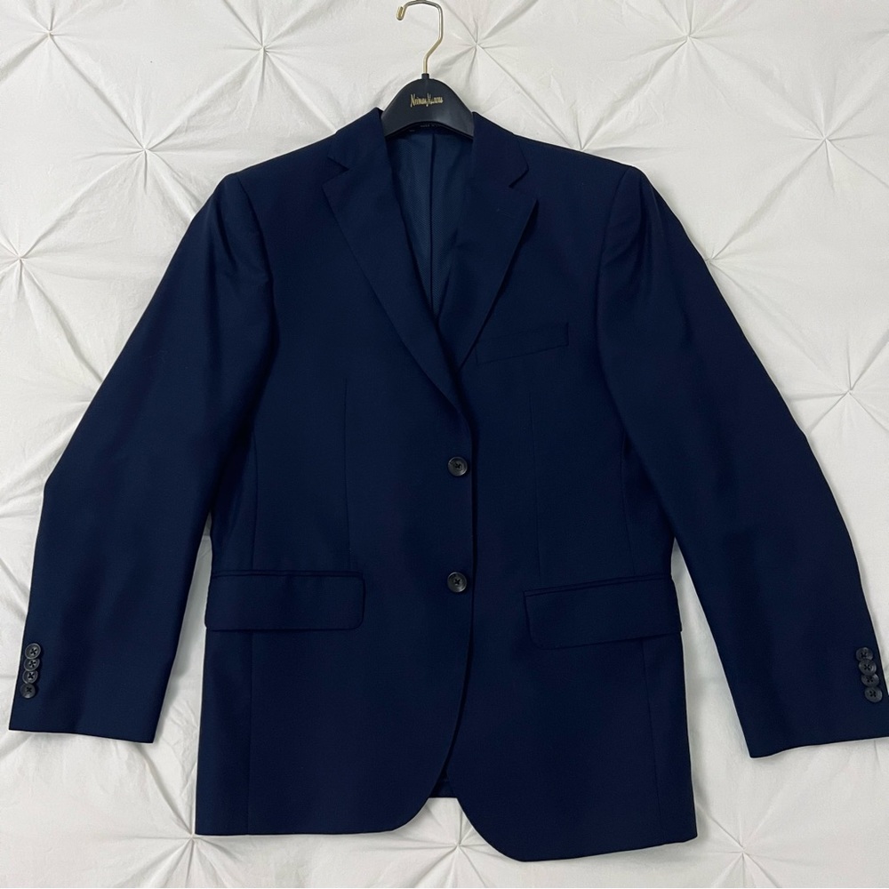 Cremieux Navy 2- Button Performance Blazer